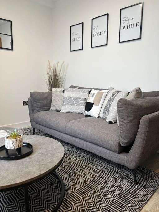Prime Suite 2 Bedroom Apartment With Rooftop Terrace Манчестър Екстериор снимка