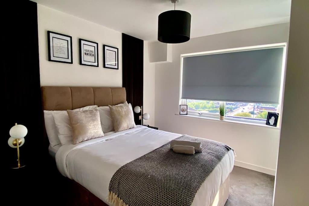 Prime Suite 2 Bedroom Apartment With Rooftop Terrace Манчестър Екстериор снимка