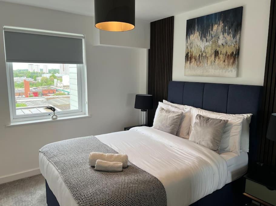 Prime Suite 2 Bedroom Apartment With Rooftop Terrace Манчестър Екстериор снимка